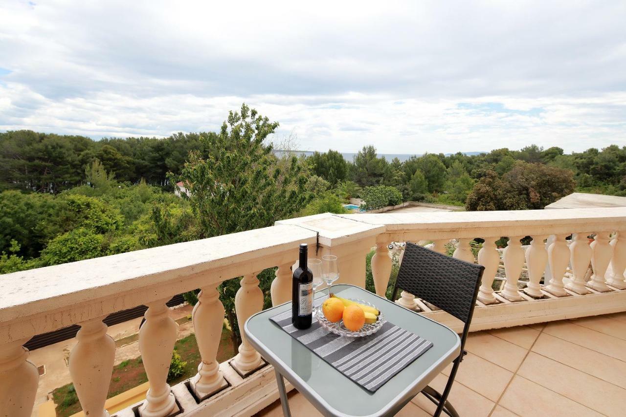 נזרין Apartments Galboka מראה חיצוני תמונה