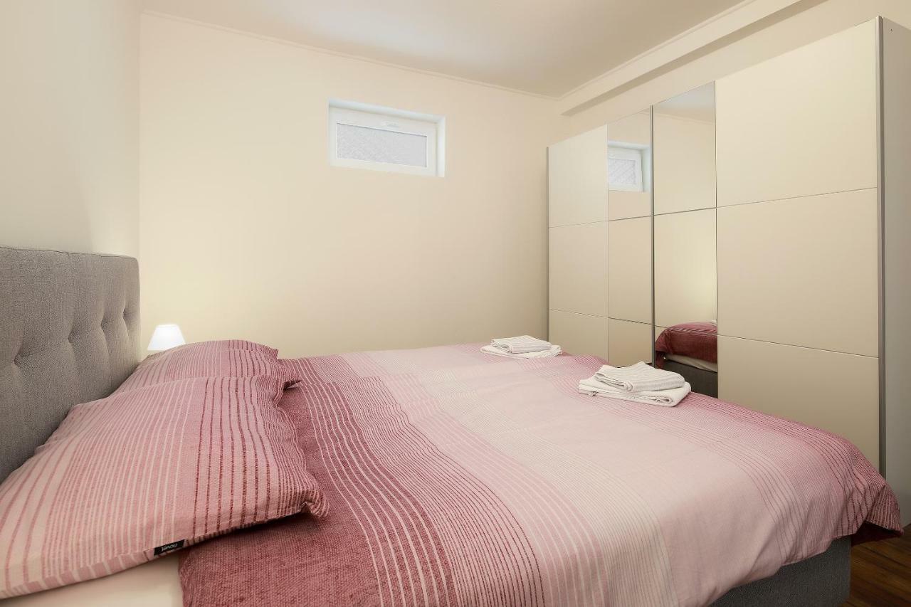 נזרין Apartments Galboka מראה חיצוני תמונה