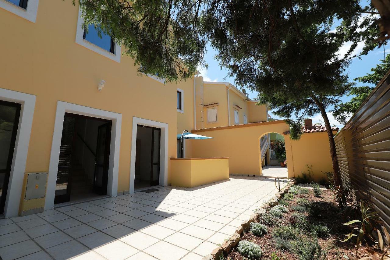 נזרין Apartments Galboka מראה חיצוני תמונה