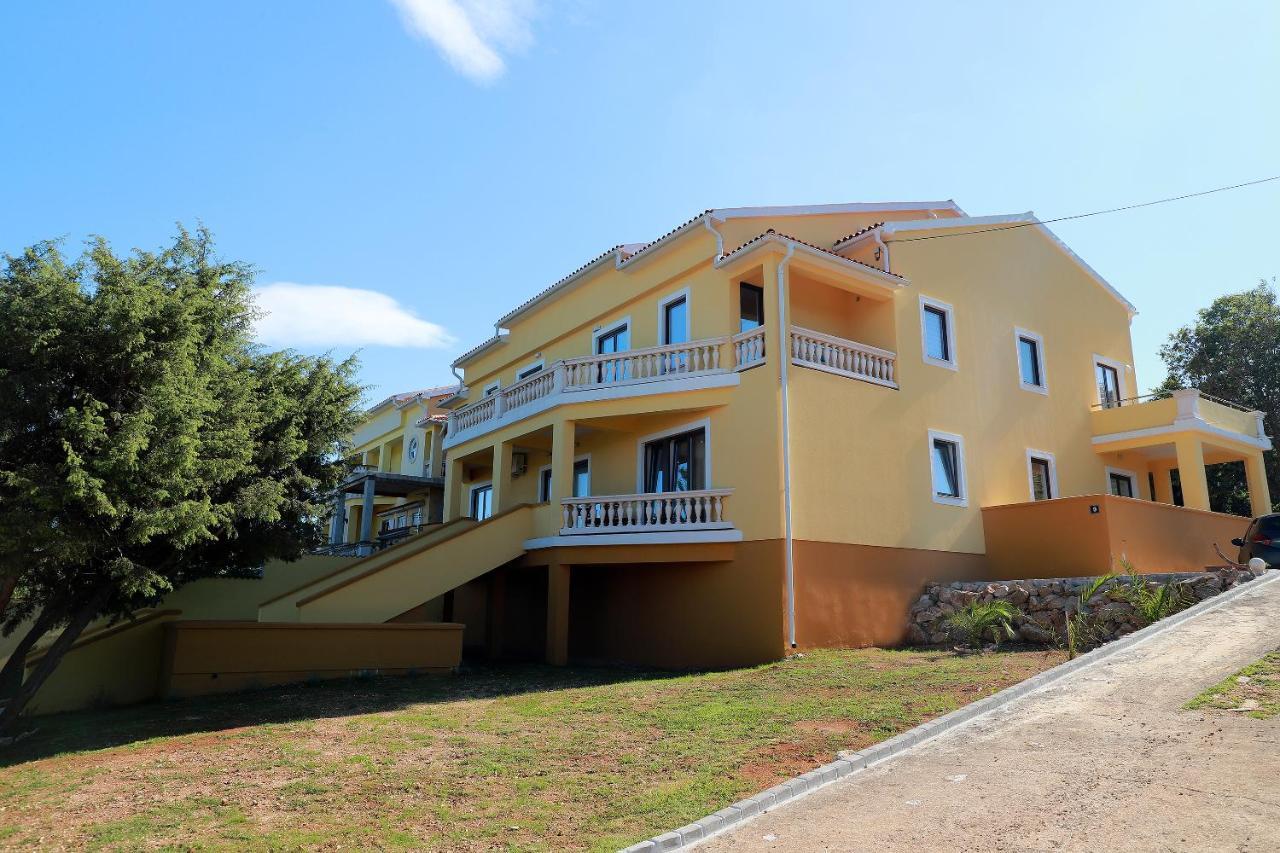 נזרין Apartments Galboka מראה חיצוני תמונה